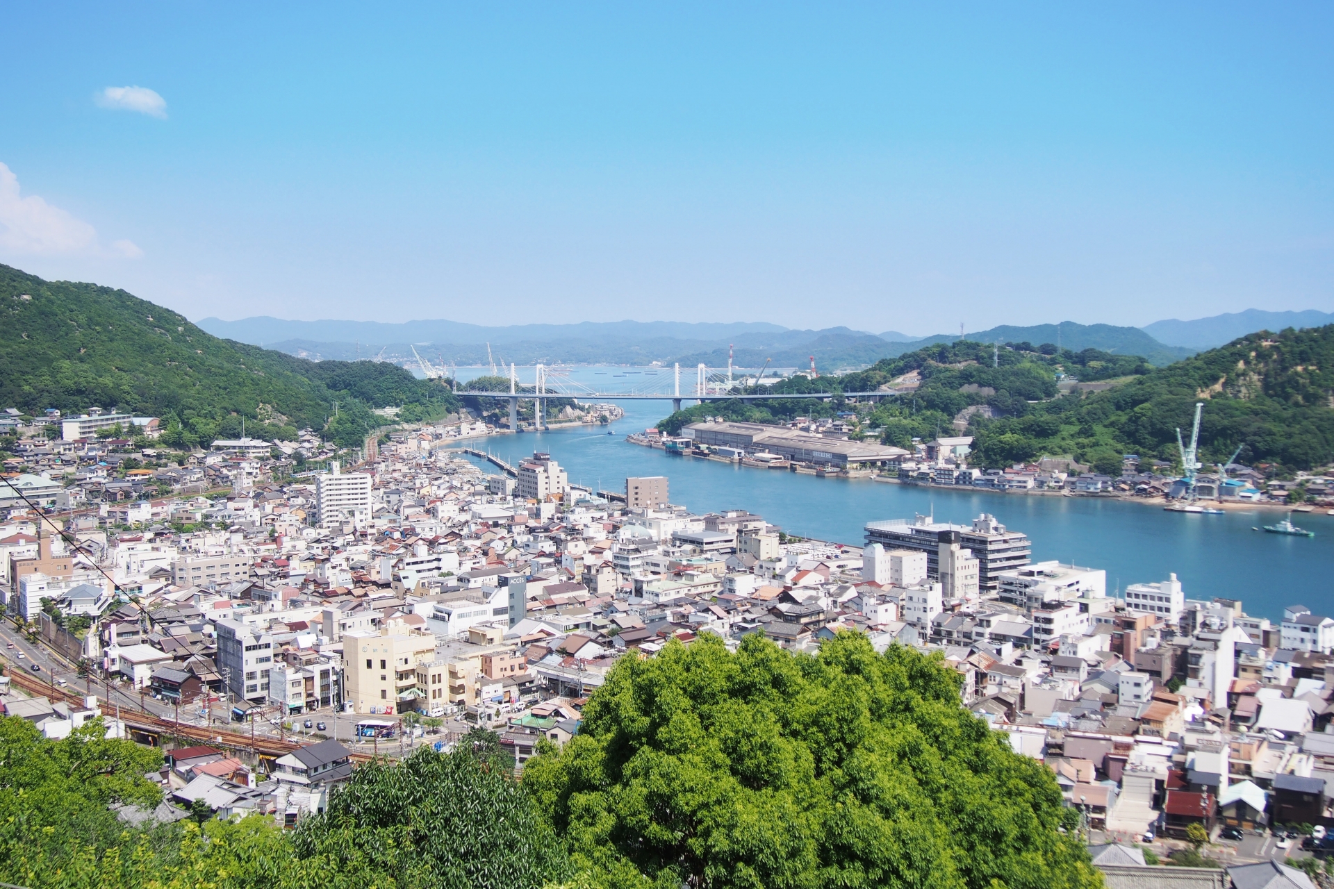 広島観光　尾道の街並み